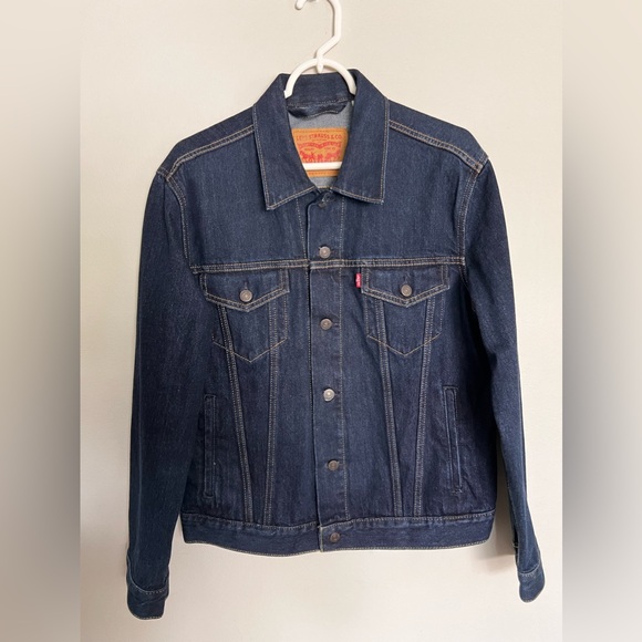 Levi’s Denim Women’s Trucker Jean Jacket Blue Size Medium - Picture 2 of 4